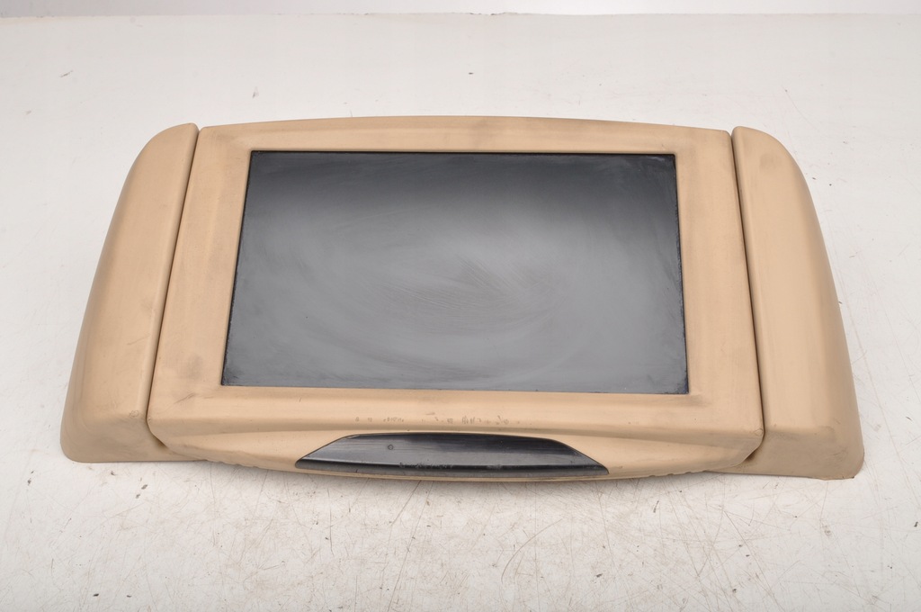 фото №1, Bmw 7 f02 дисплей задняя bm 9203068