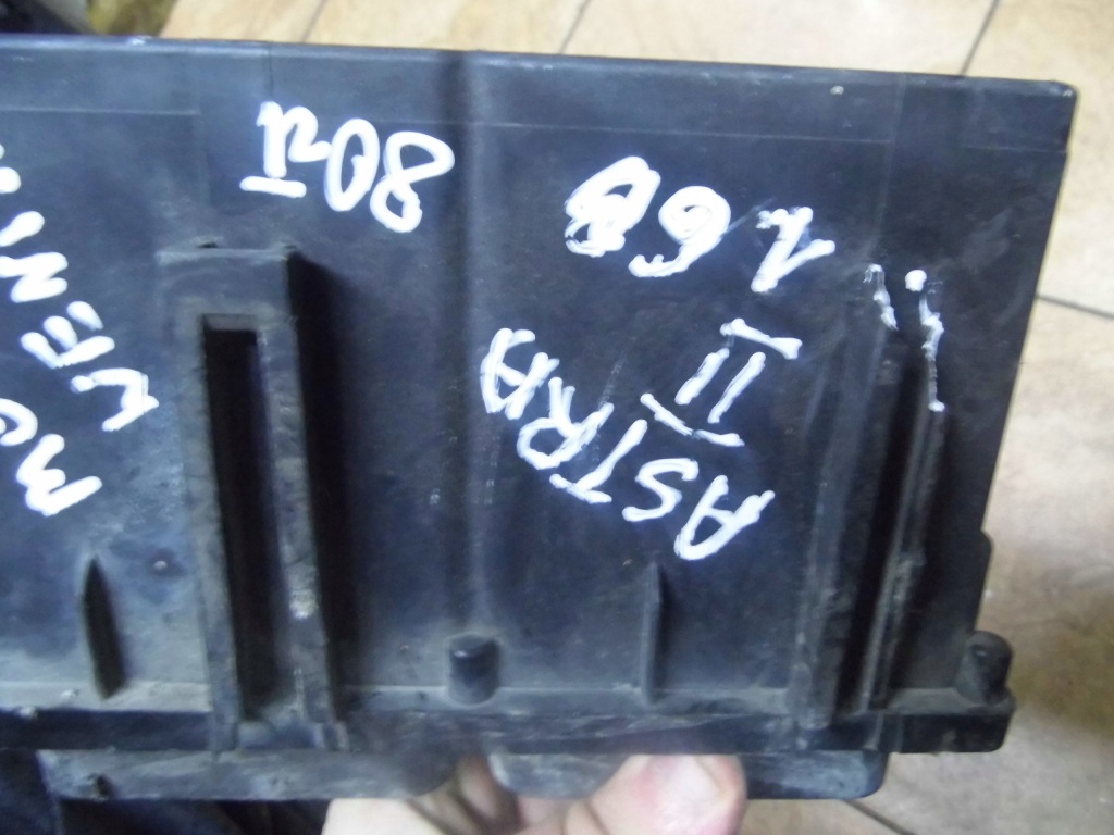 Astra ii 1.6b блок керування модуль вентилятора 09131730 в Україні