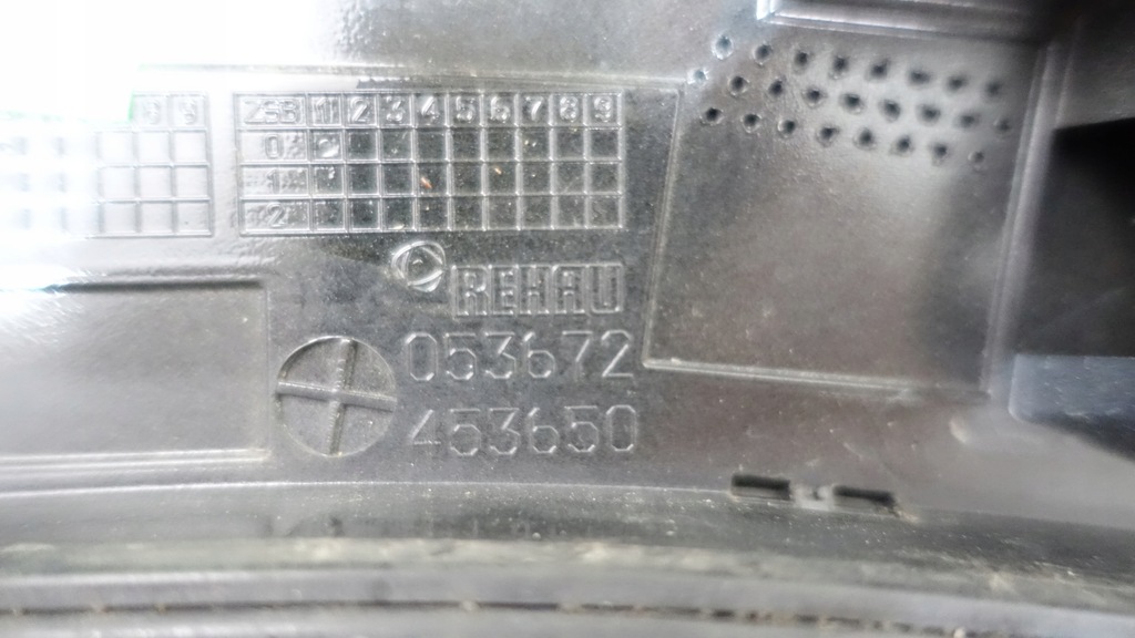 фото №9, Porsche cayenne iii 9y0 молдинг передній правий крила