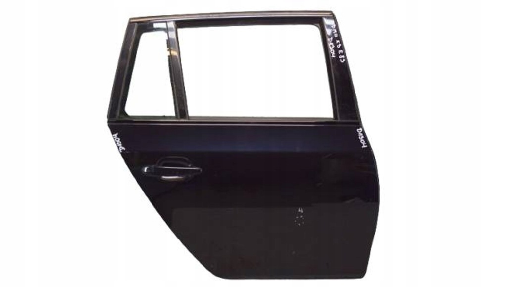 Купить Дверь правый задний  bmw x3 e83 475 d1304