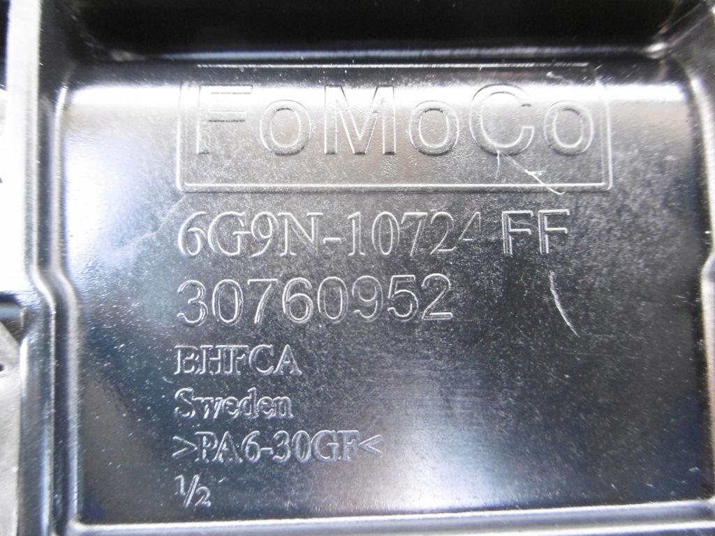 фото №8, Кронштейн аккумулятор volvo s80 ii v70 iii xc70 ii