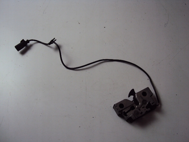 фото №1, Volkswagen оригінальний номер 1s0823509e