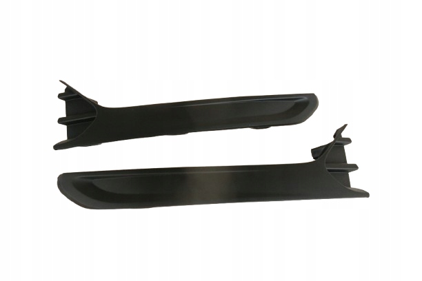 фото №1, Renault clio v решітка заглушка бампера права lub ліва.