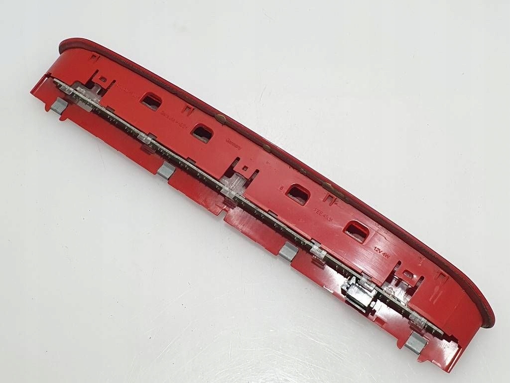 Купити Volkswagen passat b7 2011 третій додаткові світло стоп 1k6945097a