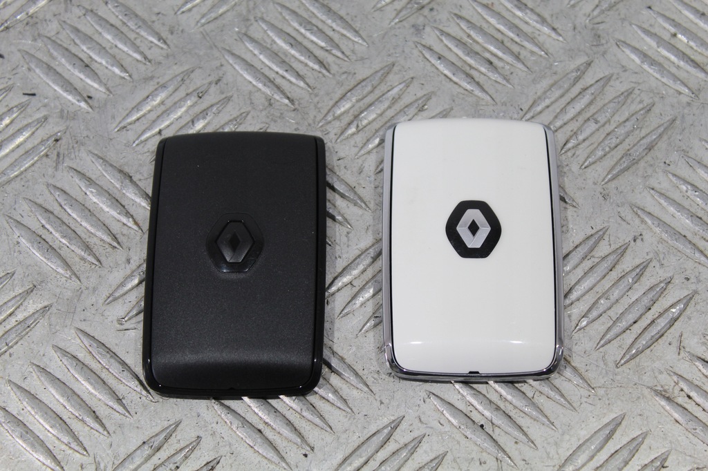 фото №1, Ключи pilot scenic iv 4