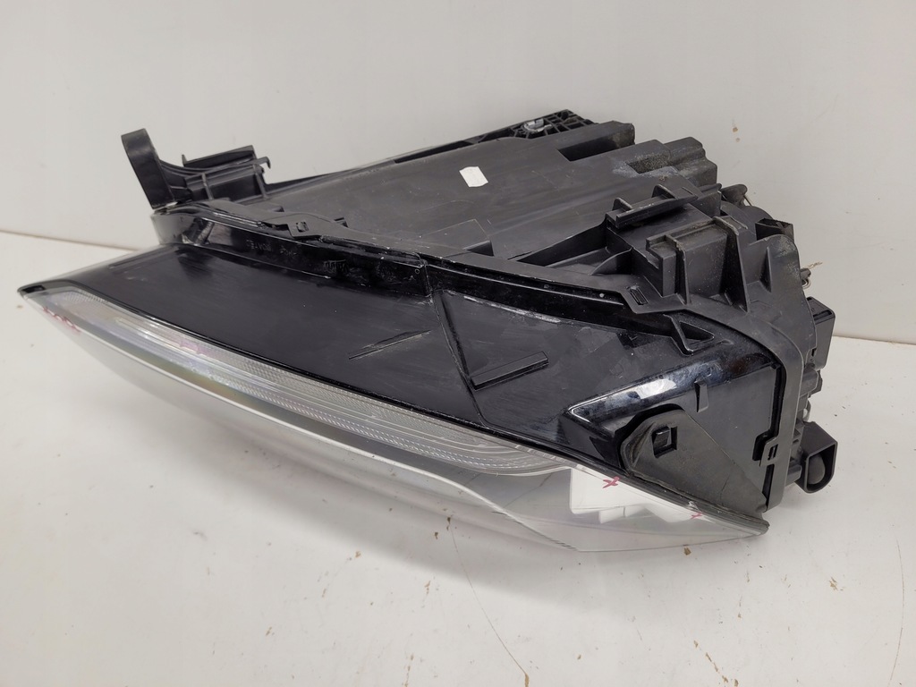 фото №13, Audi a1 2 81a лампа права передня перед