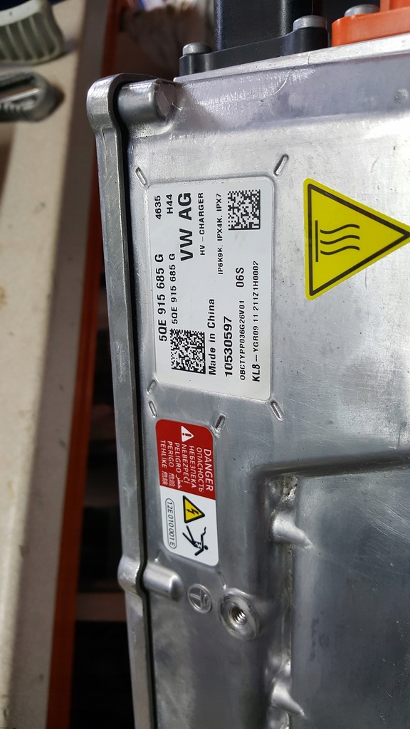 фото №13, Модуль станція заряджання vw audi skoda 5qe915685g