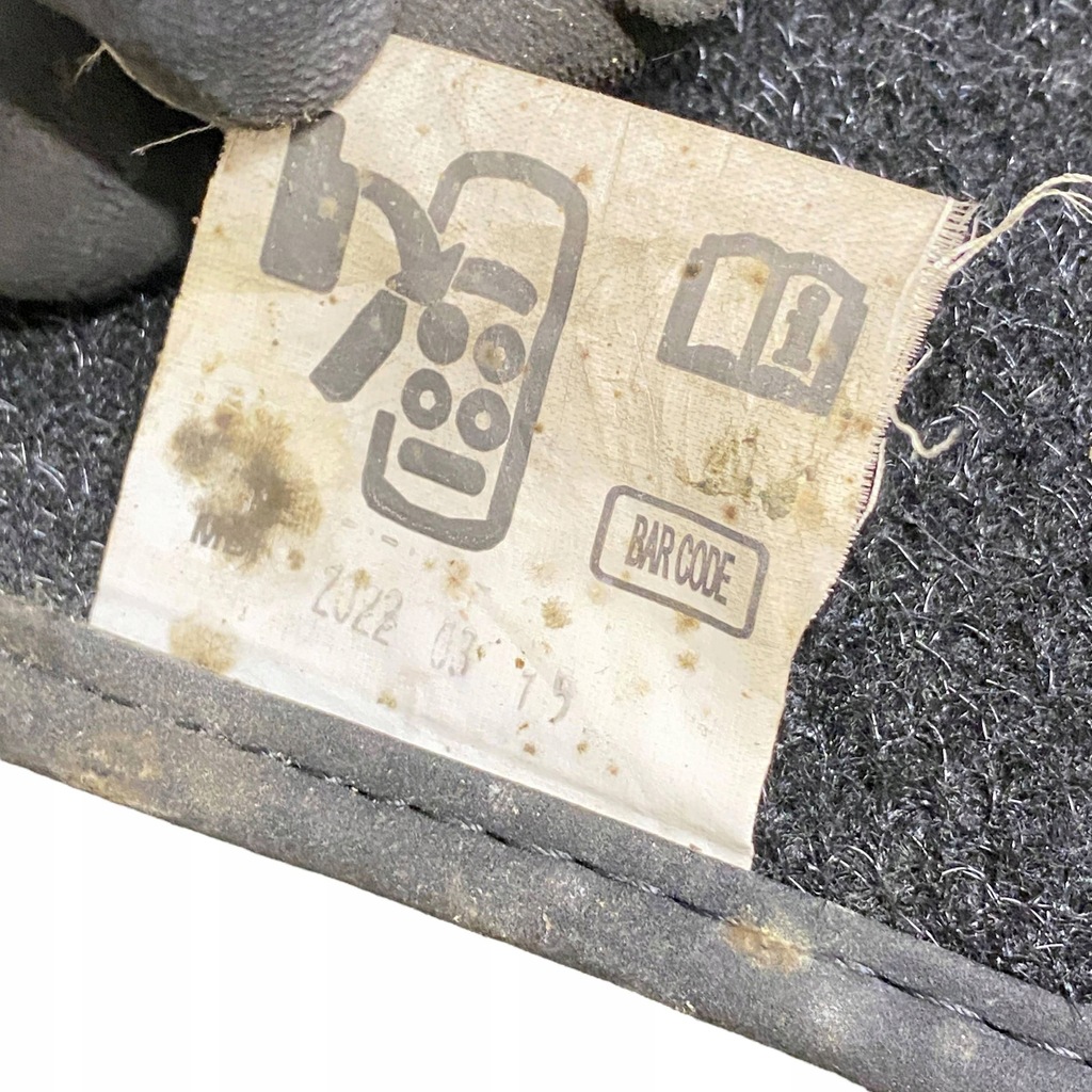 фото №9, Buick envision ii 2022 комплект коврик автомобильный передний