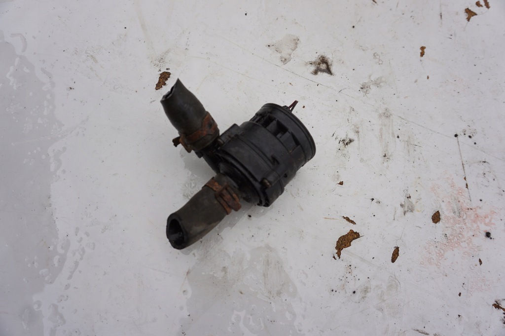 фото №1, Помпа жидкость renault master 3 iii 2.3 dci