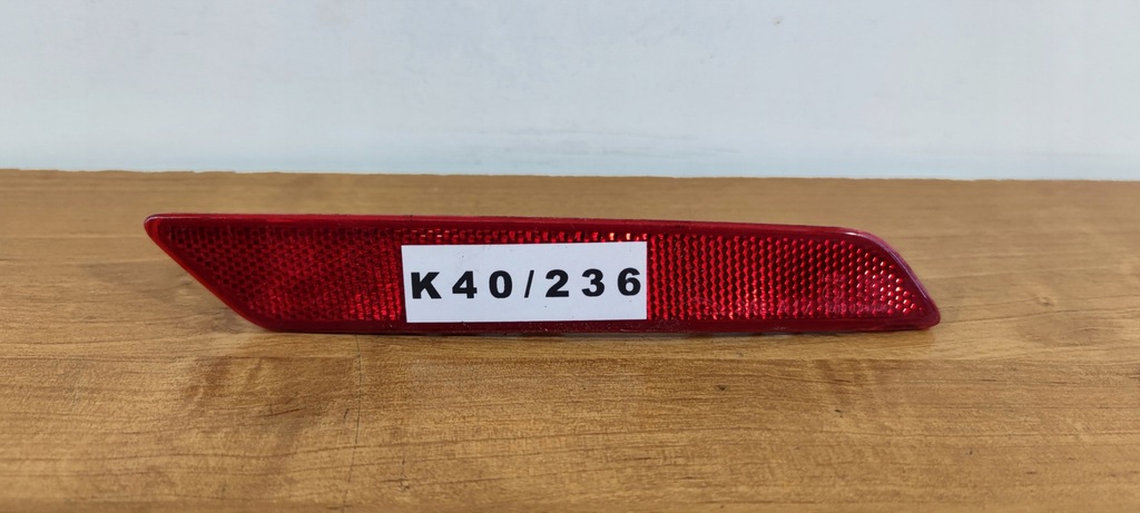 фото №1, Jaguar i-pace правий відбивач задня лампа відбиваюча