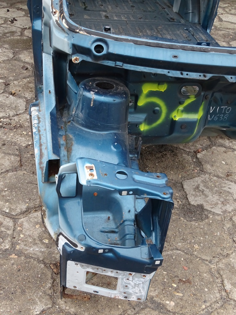 фото №4, Mercedes vito w638 96-03 чверть правий перед