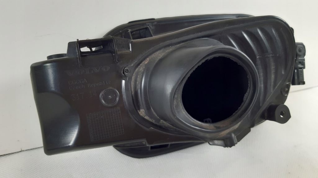 Купити Volvo xc90 2 кришка горловини  паливної  717