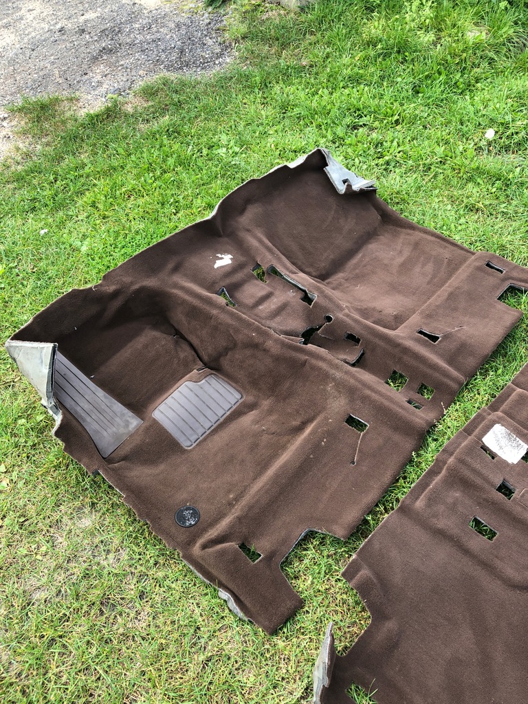 фото №4, Килимок обшивка bmw e70 x5 коричневий europa kpl