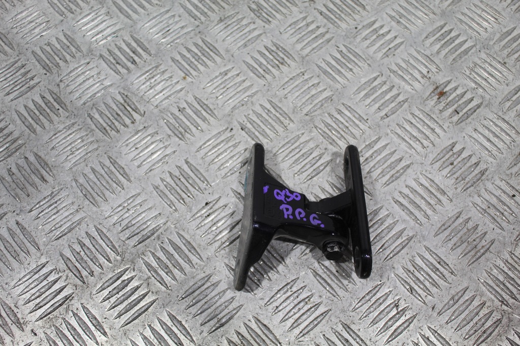 фото №1, Петля дверь правый перед верхний infiniti q30