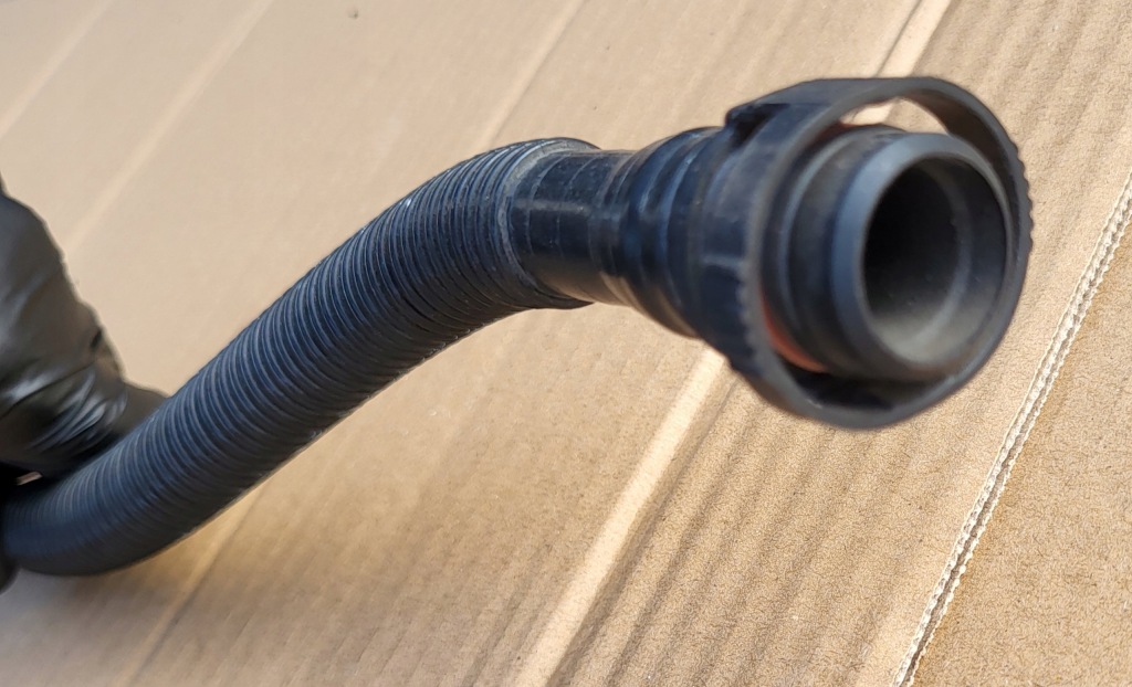 Шланг вентиляційний пального бака трубка bmw x3 e83 6759818 оригінальний номер Київ