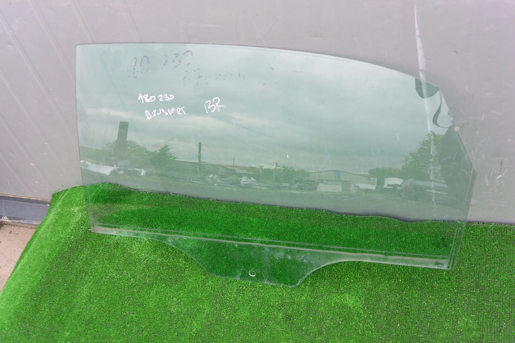 фото №5, Стекло дверь правая задняя vw passat b7 usa 2012 / 2013