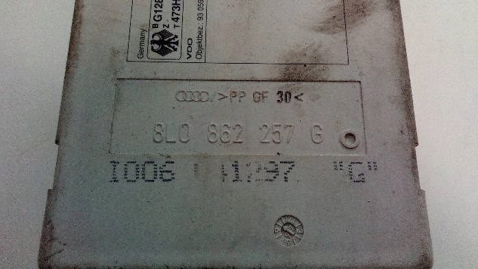 фото №6, Помпа замка центрального audia3 8l 1,8b 8l0862257g