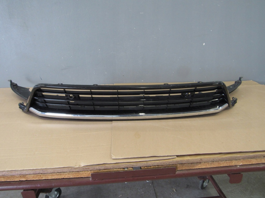 фото №1, Vw new beetle 5c r-line lift решётка радиатора бампера перед