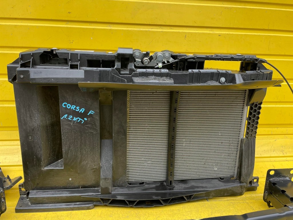 фото №3, Opel corsa f pas перед радиатор 1.2