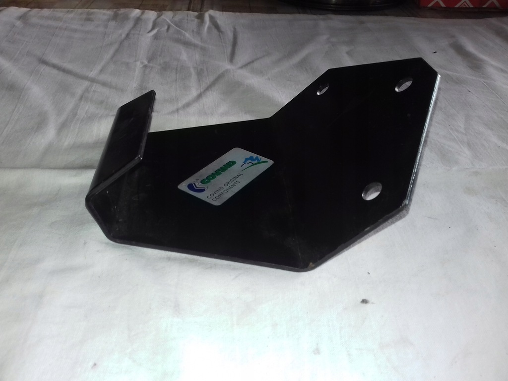 фото №1, Кронштейн крыла передний scania 4 r