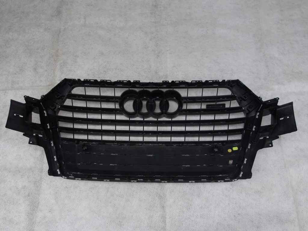 фото №9, Решітка радіатора решітка радіатора бампера audi q7 sq7 4m0 idealna oruginał