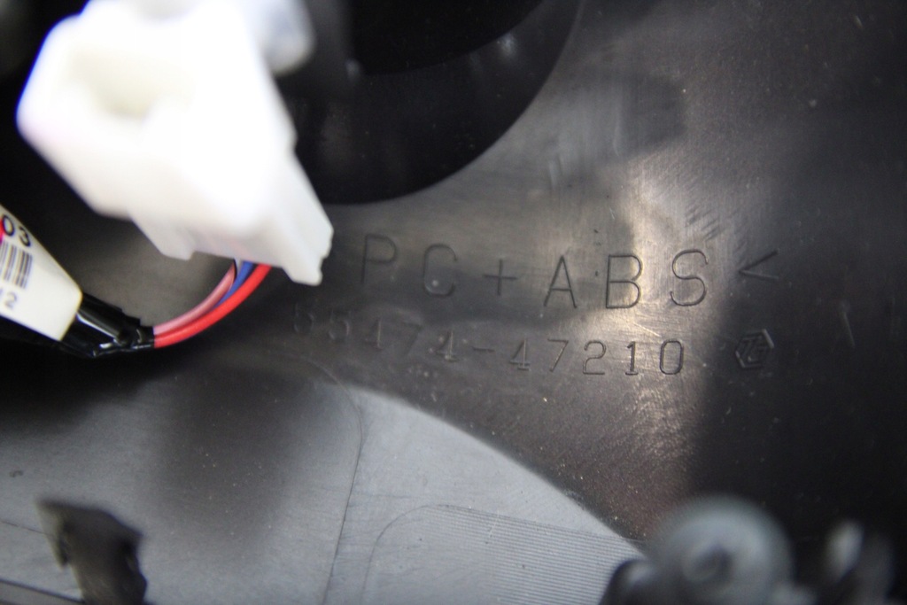 фото №8, Молдинг dekor панелі решітка обдув toyota prius iv