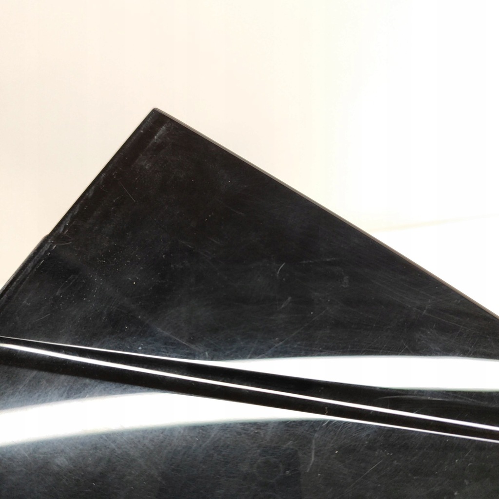 фото №6, Audi q4 sportback e-tron 2022 левая сторона молдинг дверь задних