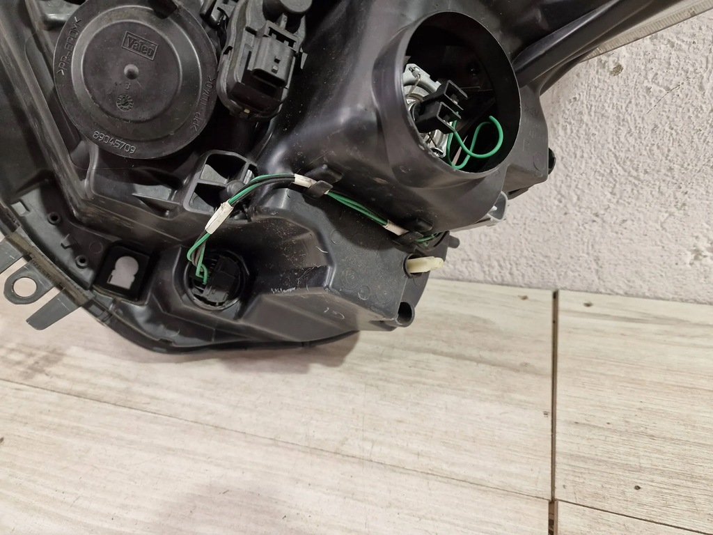 фото №6, Лампа права фара citroen c1 14-