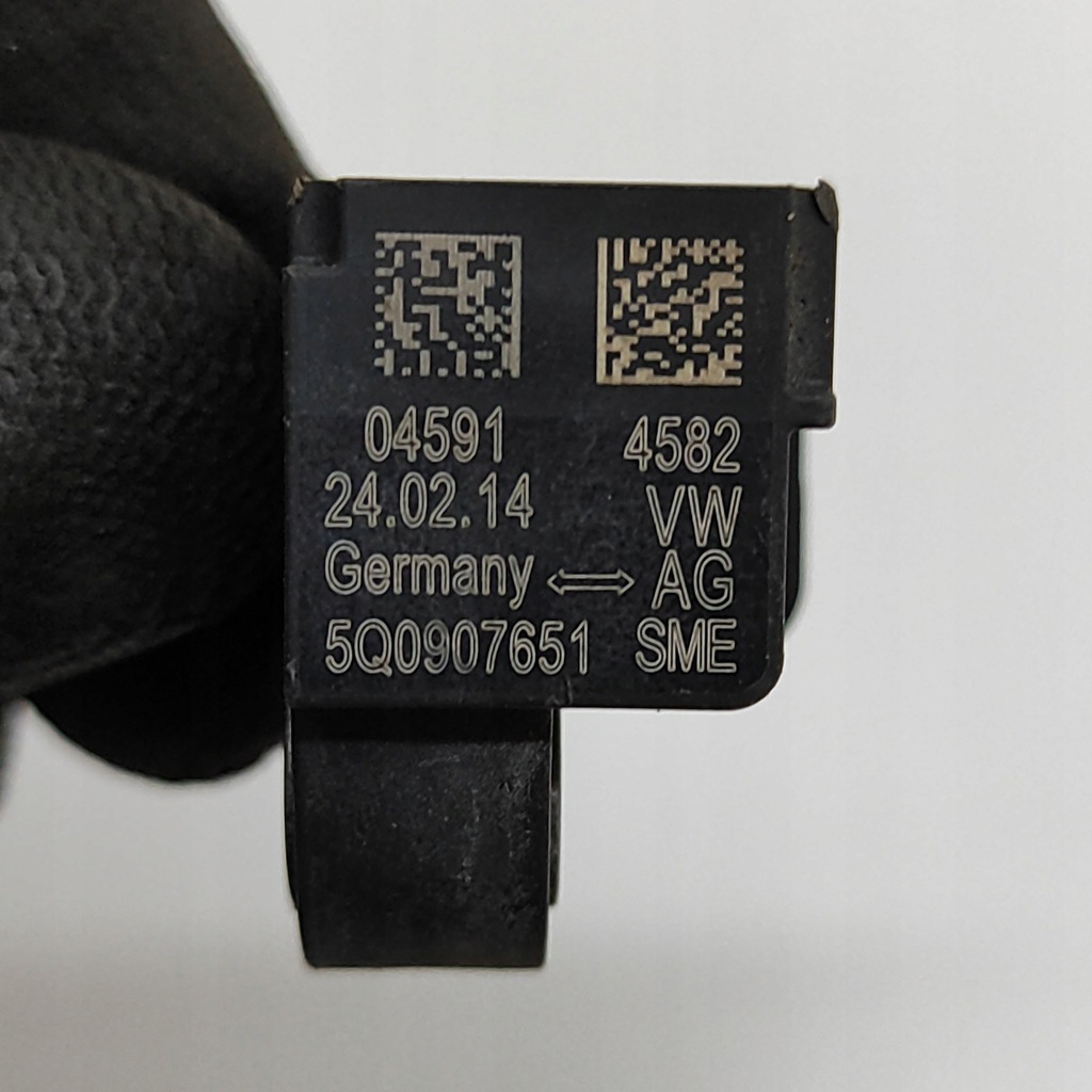 фото №6, Volkswagen golf vii 2014 перед сторона правая датчик удара подушка безопасности