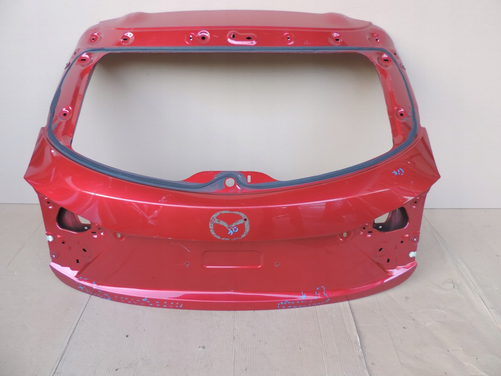 фото №1, Mazda 3 hb 2013 2014 задняя крышка багажника / задняя 5drz