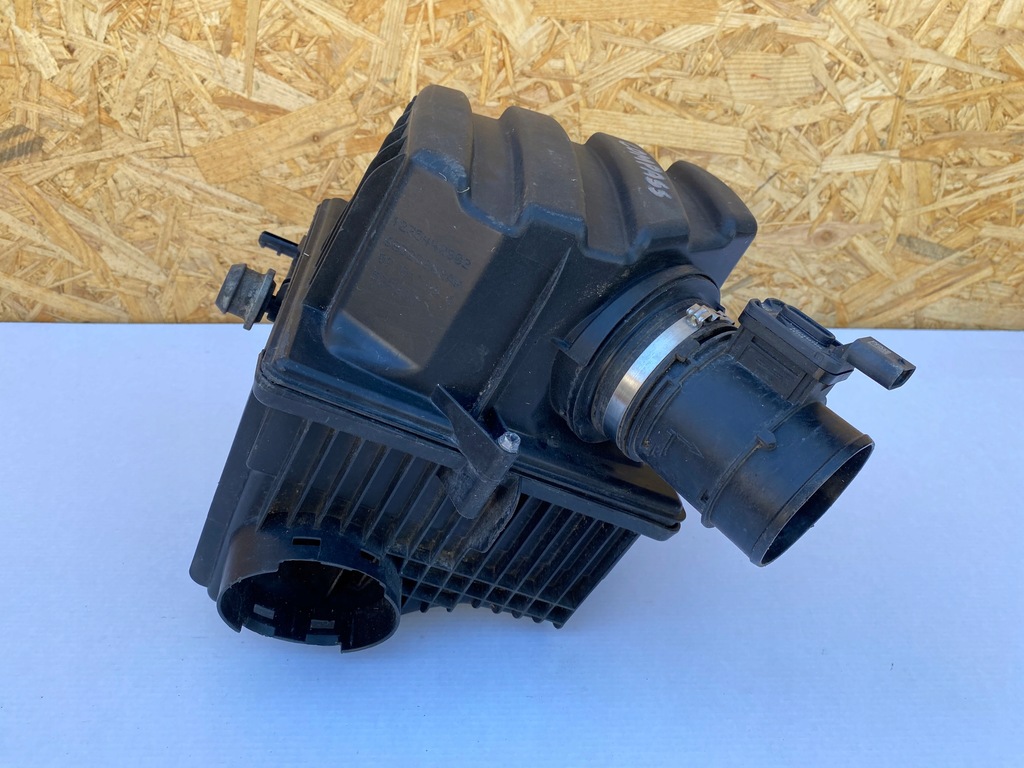 фото №1, Корпус фильтра воздуха 68323202aa jeep compass