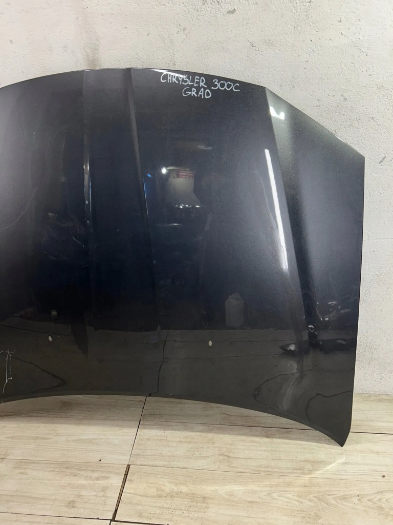 Chrysler 300c 2 капот передня Недорого