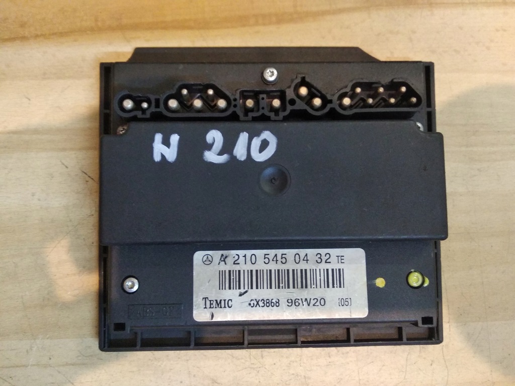 фото №1, Модуль вентилятора mercedes-benz оригинальный номер a2105450432