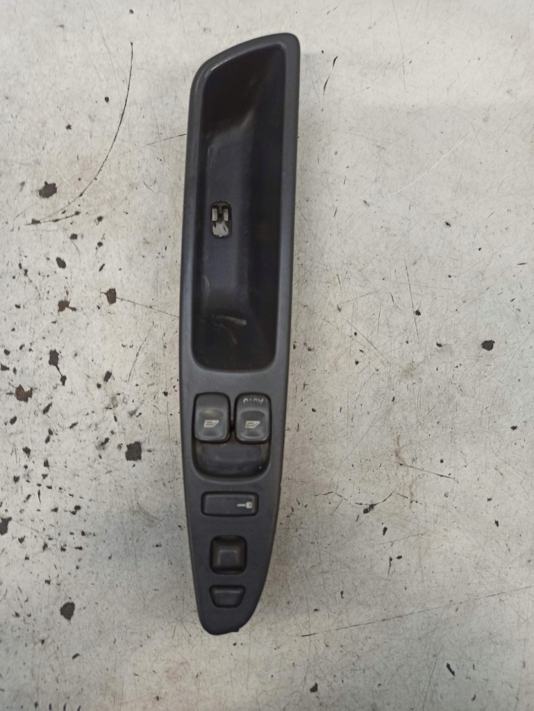 фото №1, Volvo v40 01r lift перемикач вікон 30889749