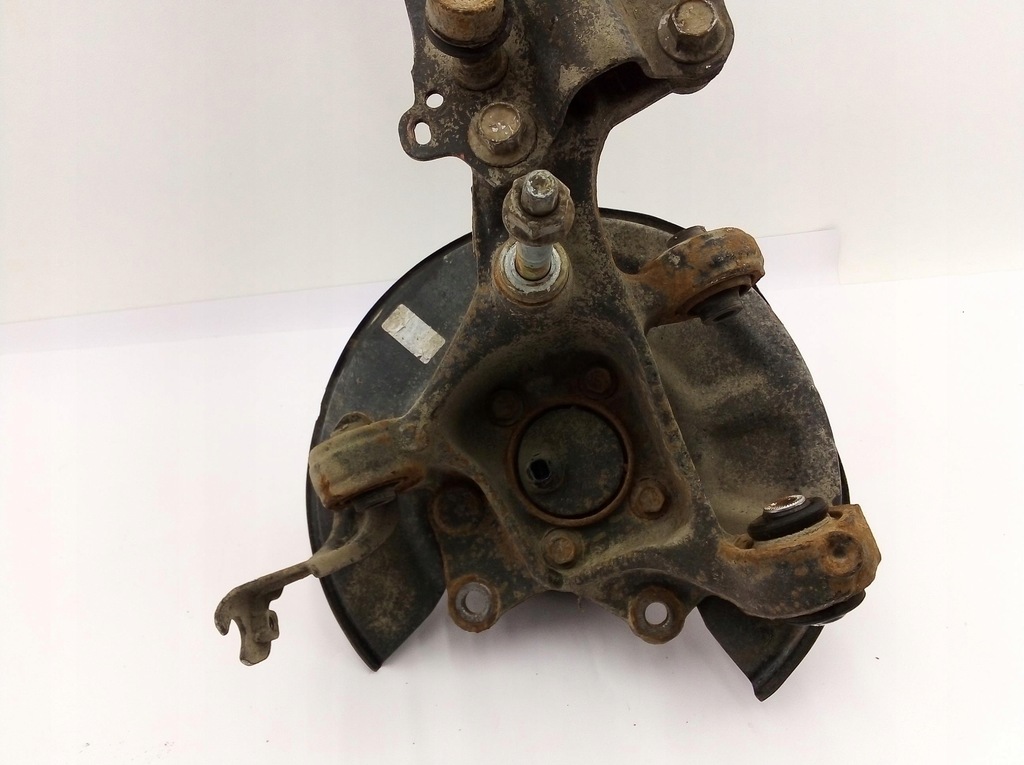 фото №5, Ступиця задня ліва toyota c-hr 1.8 hybrid zyx10_ - 2zr-fxe