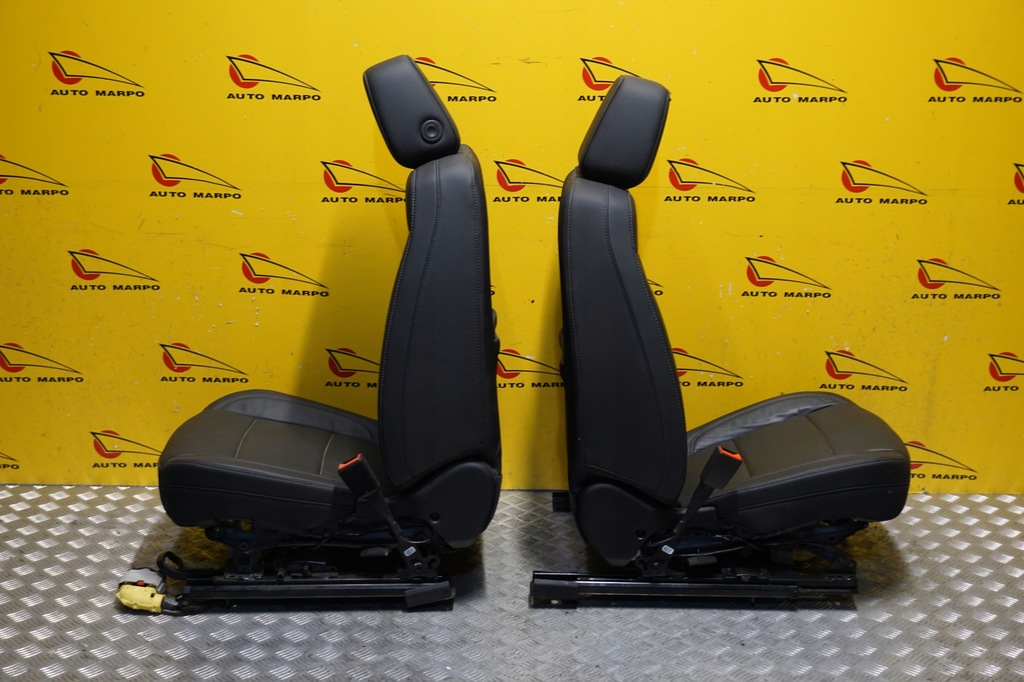 фото №11, Silverado 1500 2021 - сиденье сиденья заднее сиденье комплект кожа