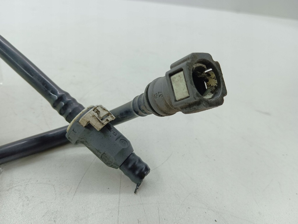 Citroen ds3 шланг паливний 2011 Недорого