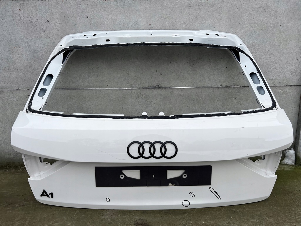 фото №1, Кришка багажника задня задня audi a1 ii 82a od 2018