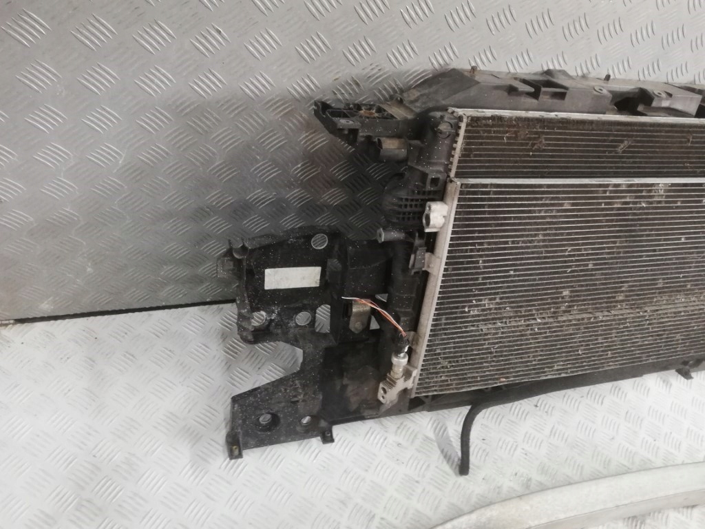 фото №13, Радиатор усилитель балка 1,6 16v scenic iii