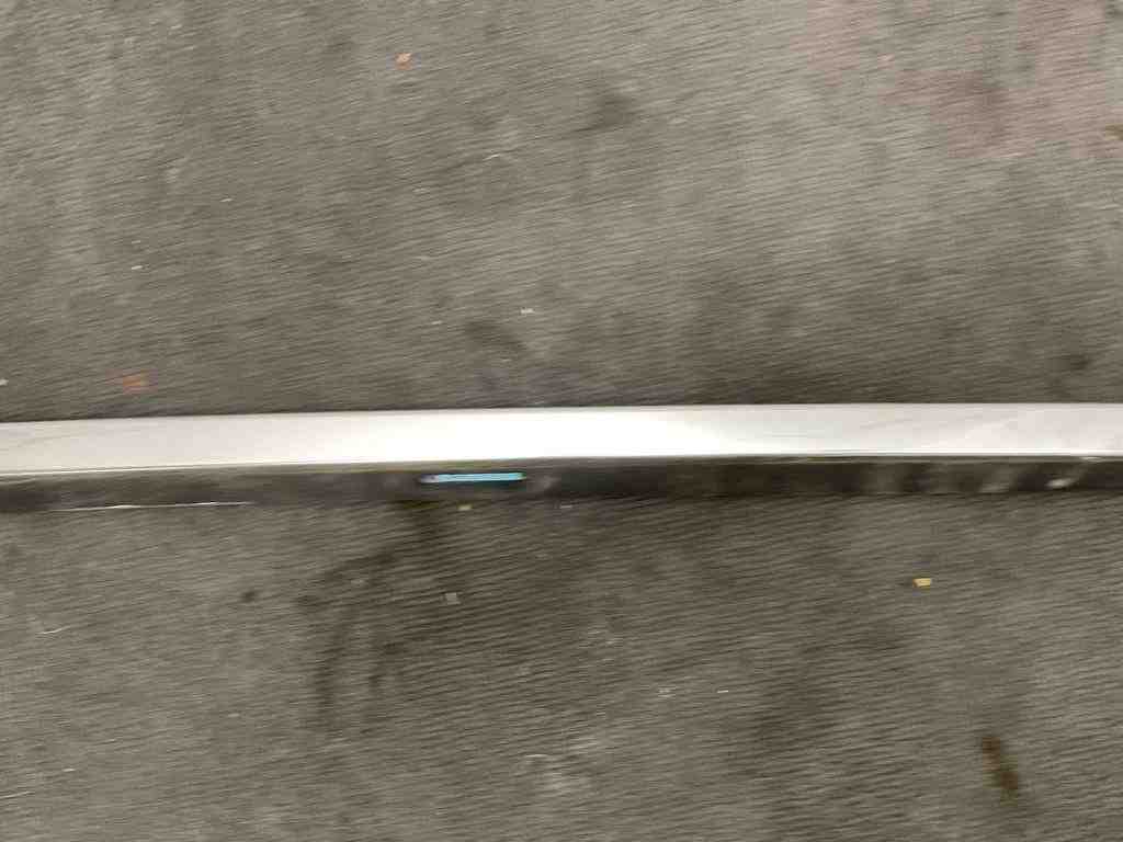 Комплект рейлингов кровельные audi 4k9860022 3.0l дизель 2020 Цена