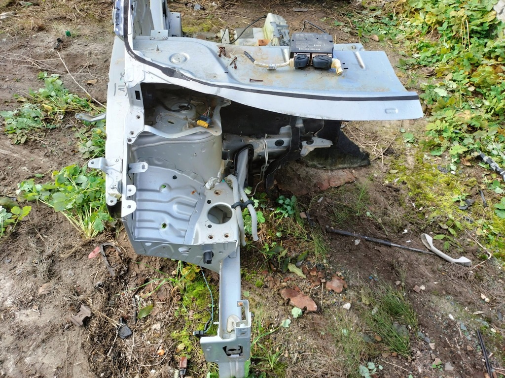 фото №1, Чверть лонжерон правий перед scenic iv