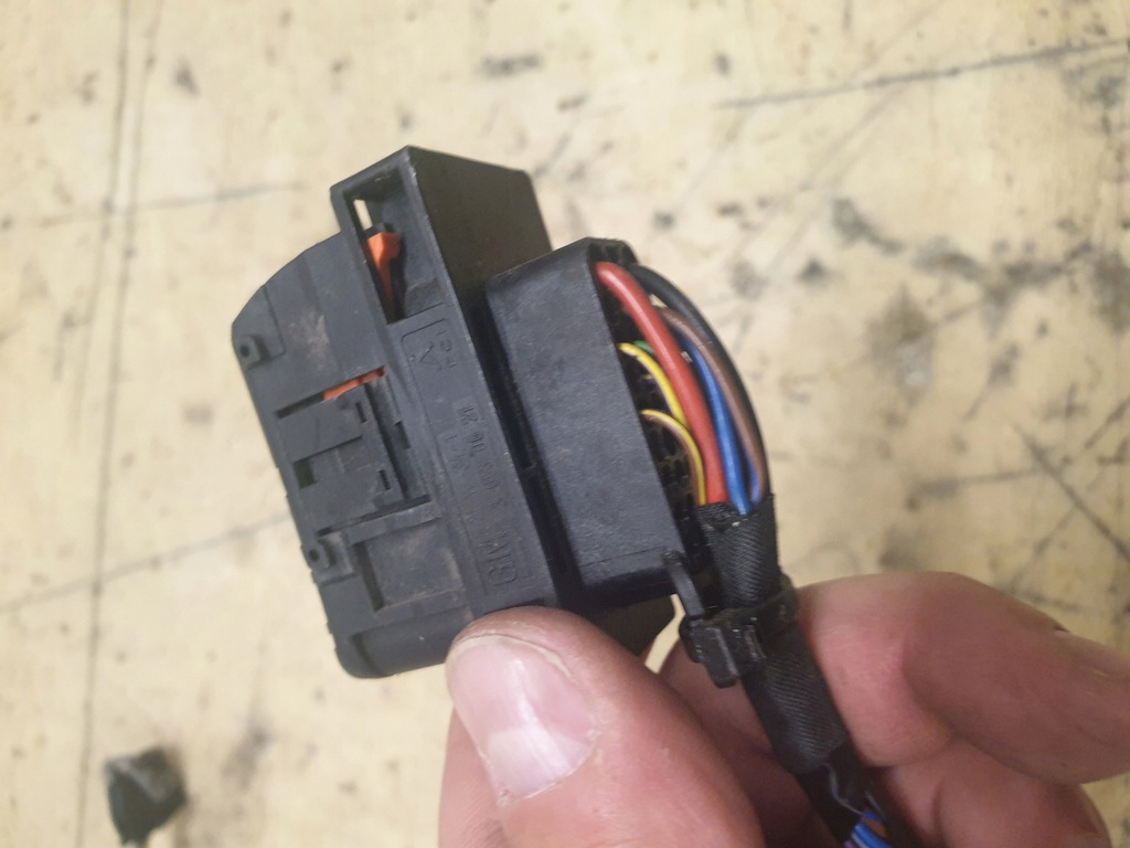 фото №10, Opel corsa e жгут дверь левый перед 13359465