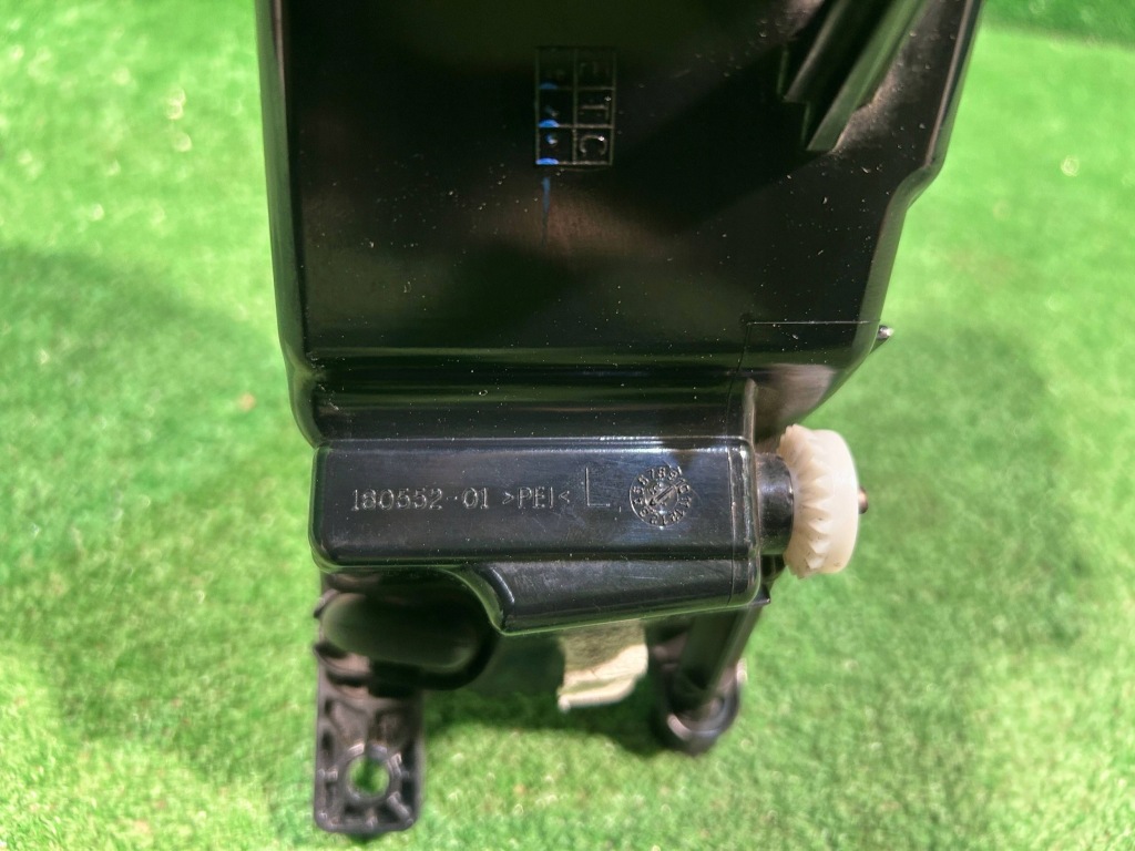 Vw new beetle 5c5 протитуманна фара лівий перед передній 180552-01 Ціна