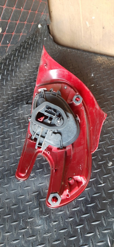 фото №8, Лампа левый задняя peugeot 208 i gti 9672628280