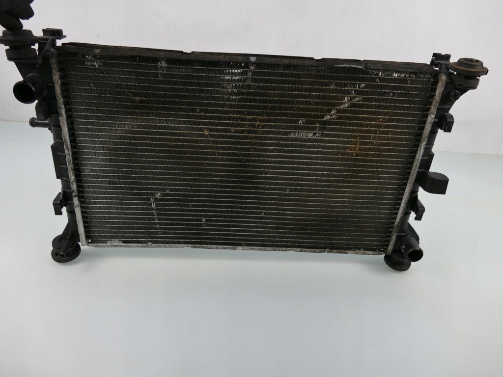 фото №1, Ford focus mk1 1.8 tddi радиатор воды