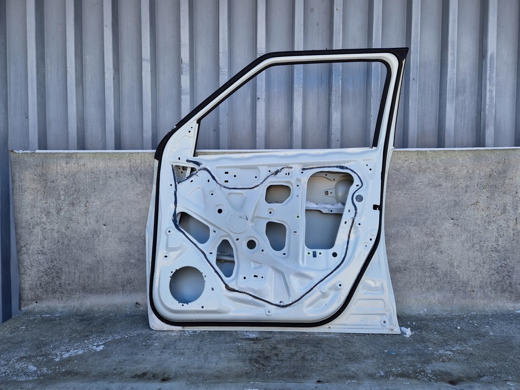 фото №13, Suzuki ignis iii 3 дверь правое перед передние