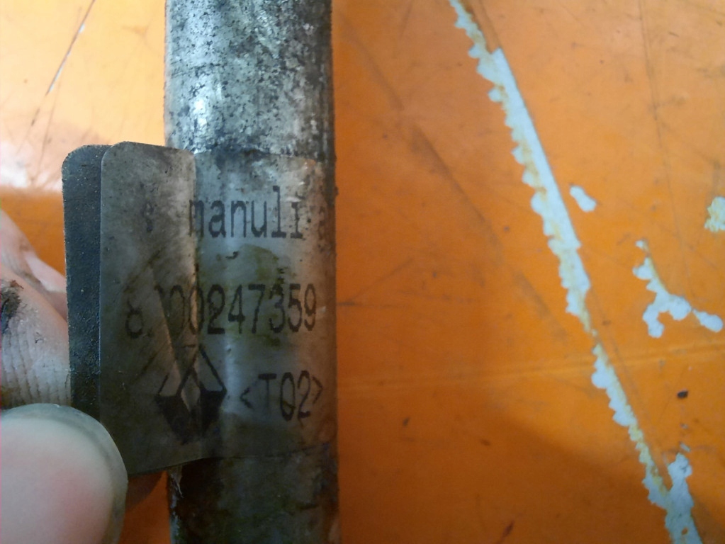 фото №5, Renault megane scenic ii 03-06 шланг кондиціонера 820024759 f9q