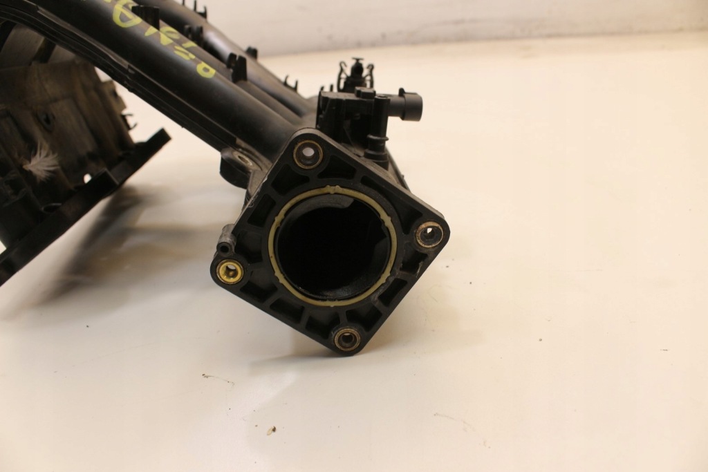 фото №6, Колектор всмоктуючий 8200521690 renault twingo 1.2 8v