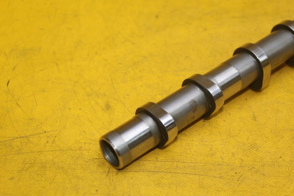 фото №8, Вал распределительного вала впускной  mini cooper r55 r56 toyota bmw 1.6d n47c16a 8575437