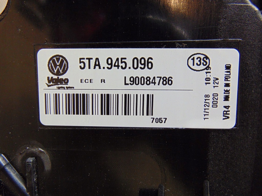 фото №13, Лампа права задня vw touran 2015- 5ta945096 europa nowa!!!